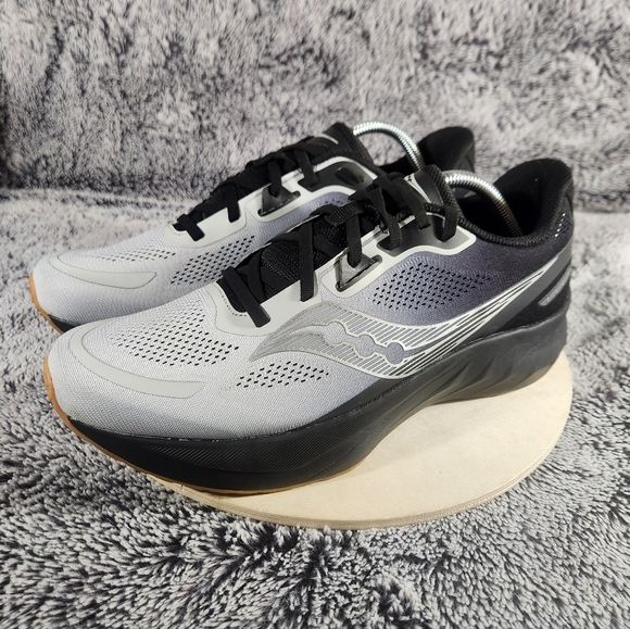 Saucony Tide 2 'Cloud Black' Running Shoes Men's Size 11 - Picture 4 of 9